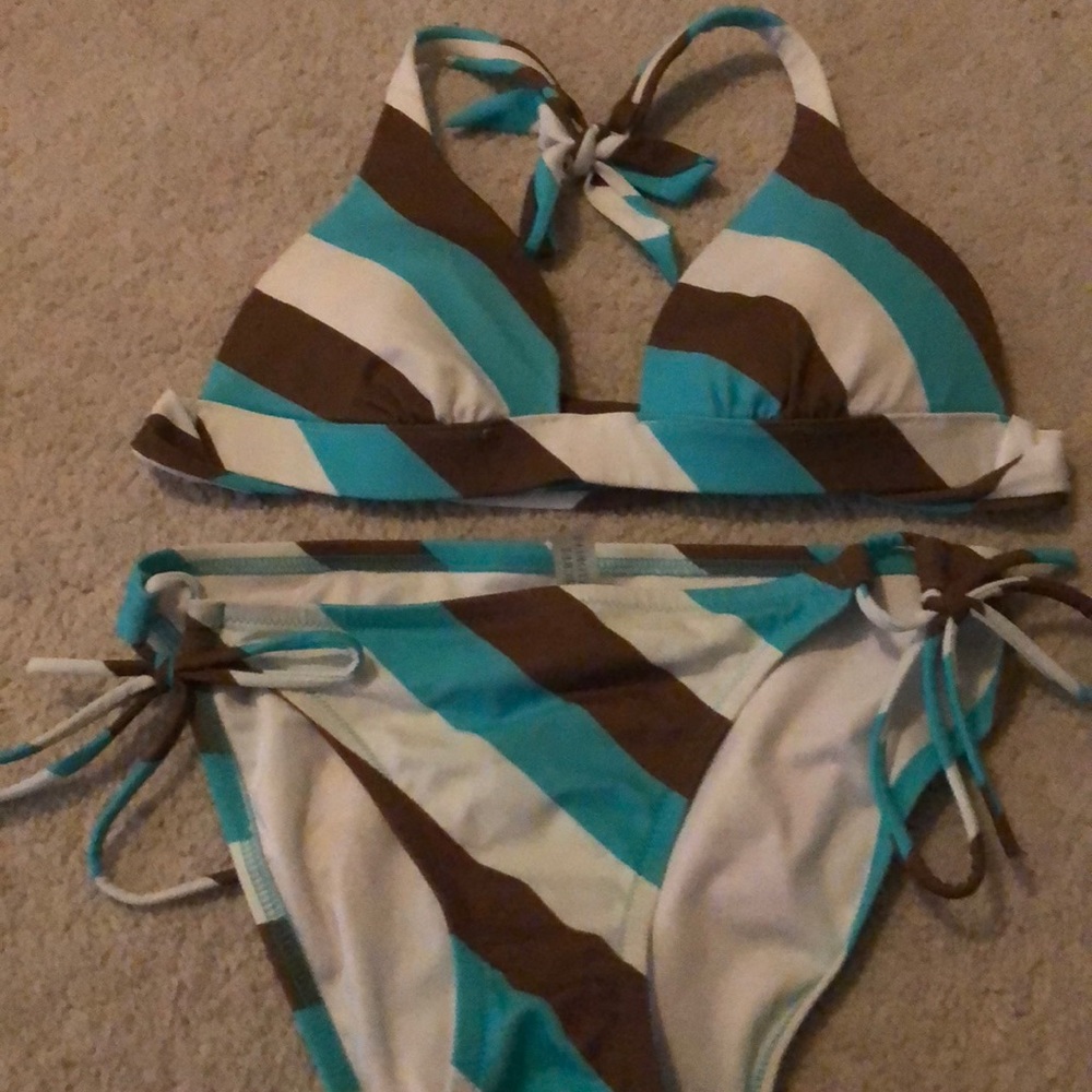 Victoria Secret small bikini